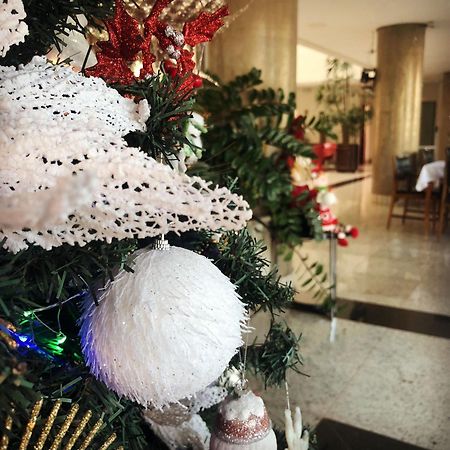 Paracatu Plaza Hotel Bagian luar foto