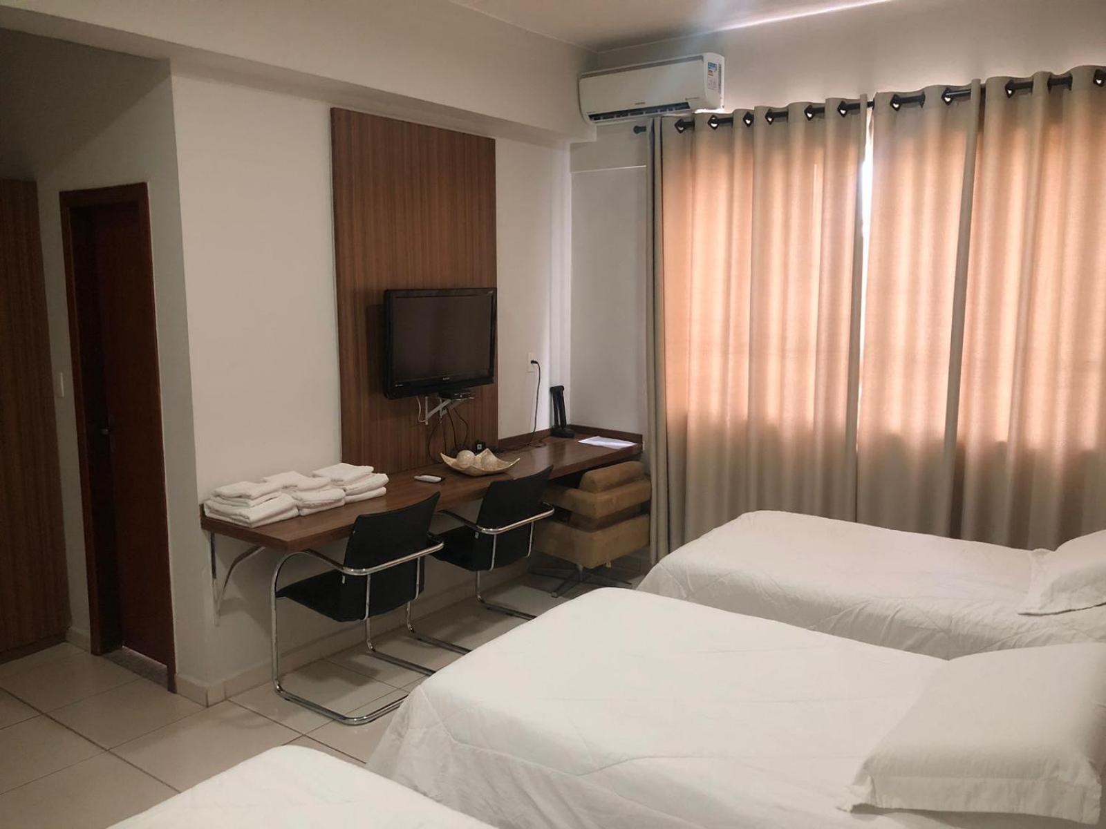 Paracatu Plaza Hotel Bagian luar foto