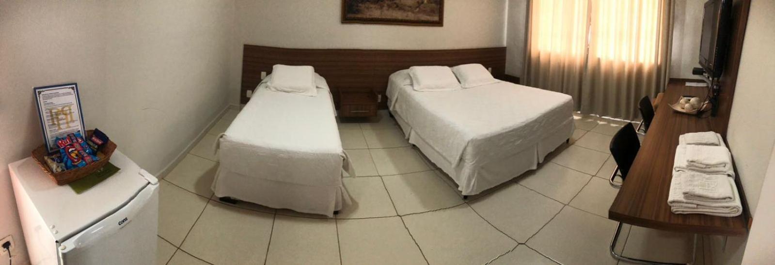 Paracatu Plaza Hotel Bagian luar foto